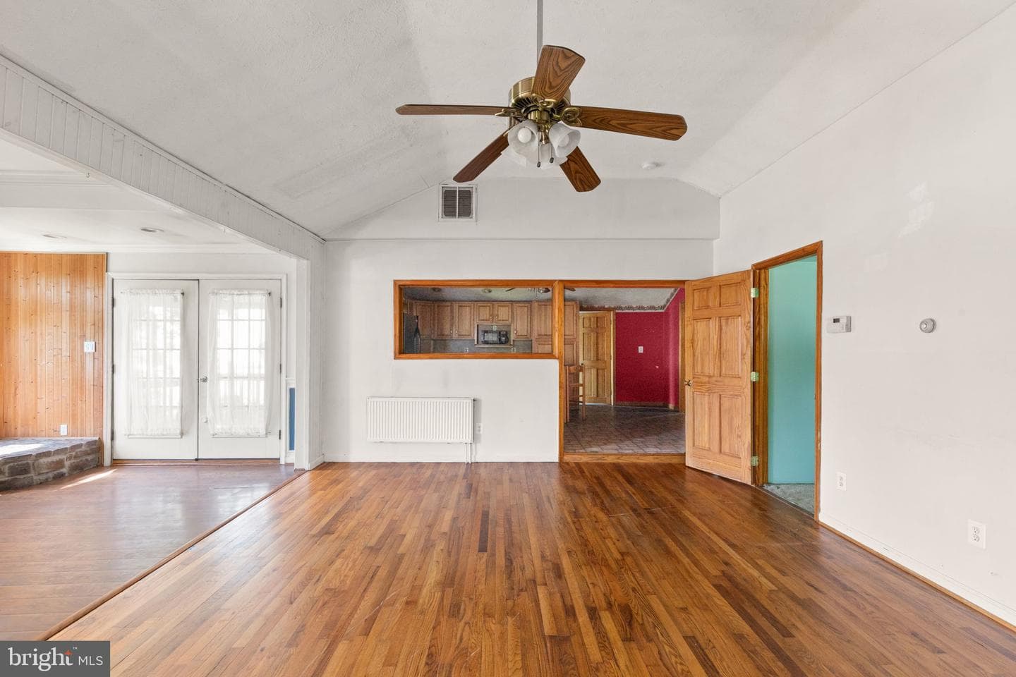 308 Cather Avenue photo 9