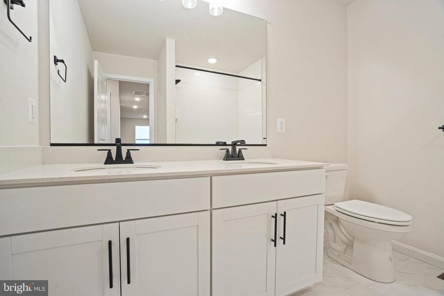 120 Catalpa Drive photo 30