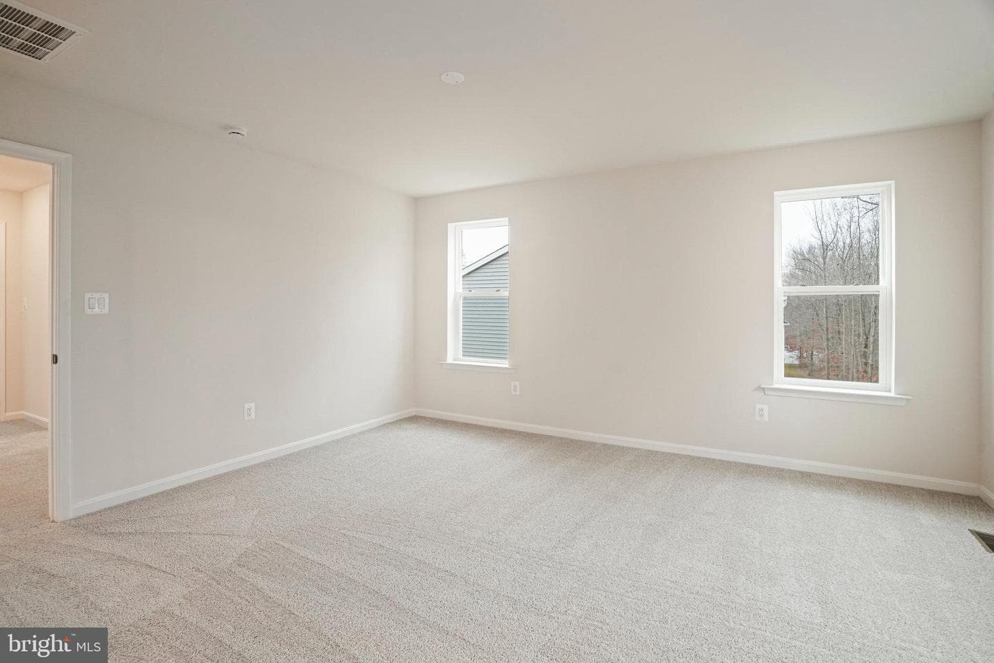 120 Catalpa Drive photo 35