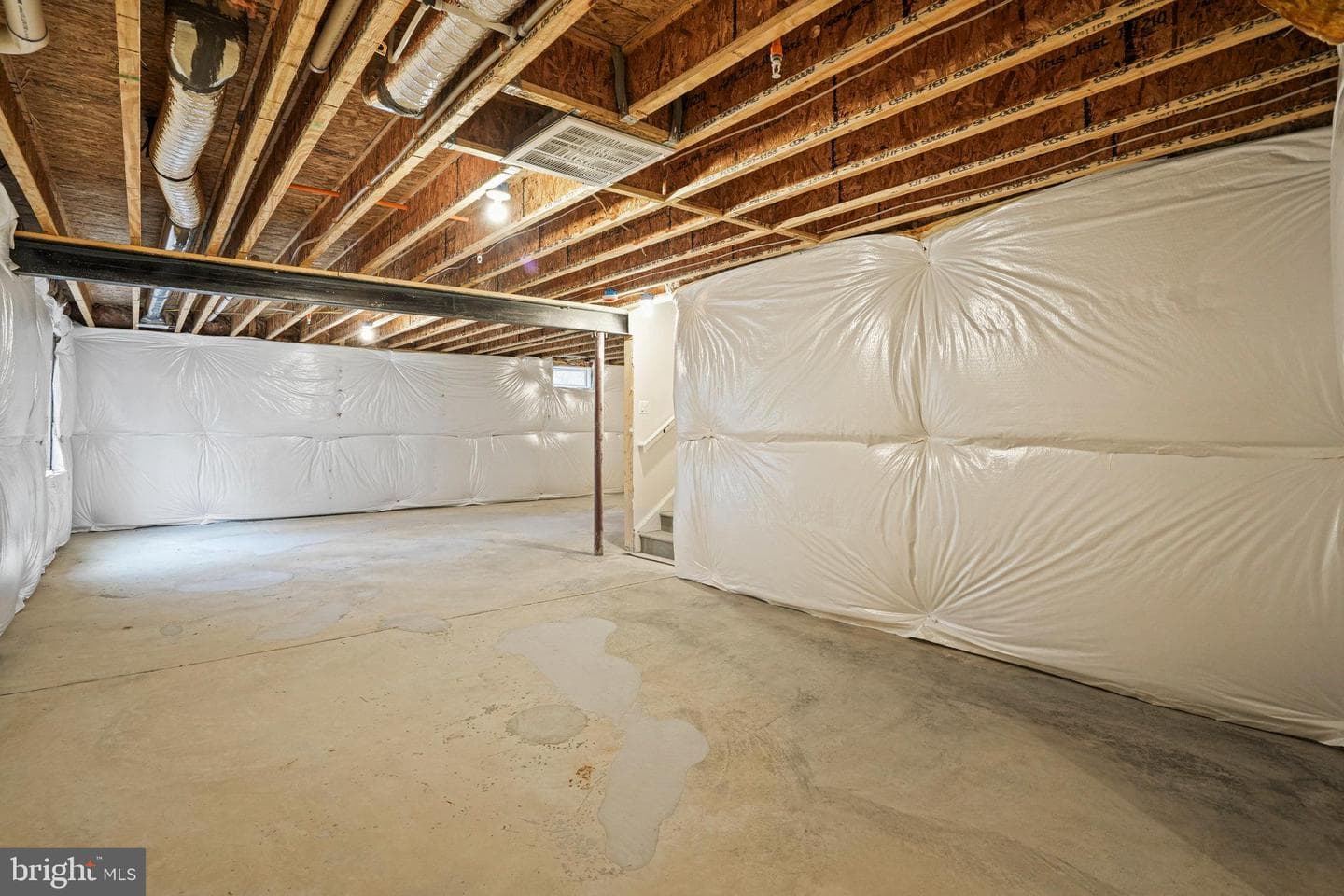 120 Catalpa Drive photo 41