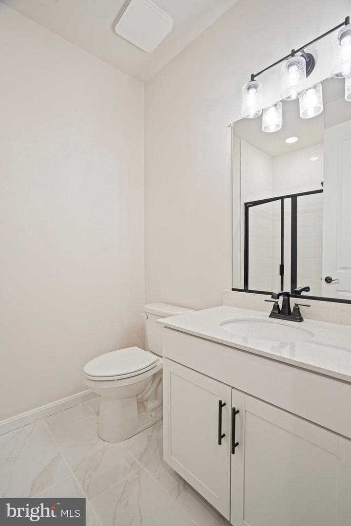 120 Catalpa Drive photo 9