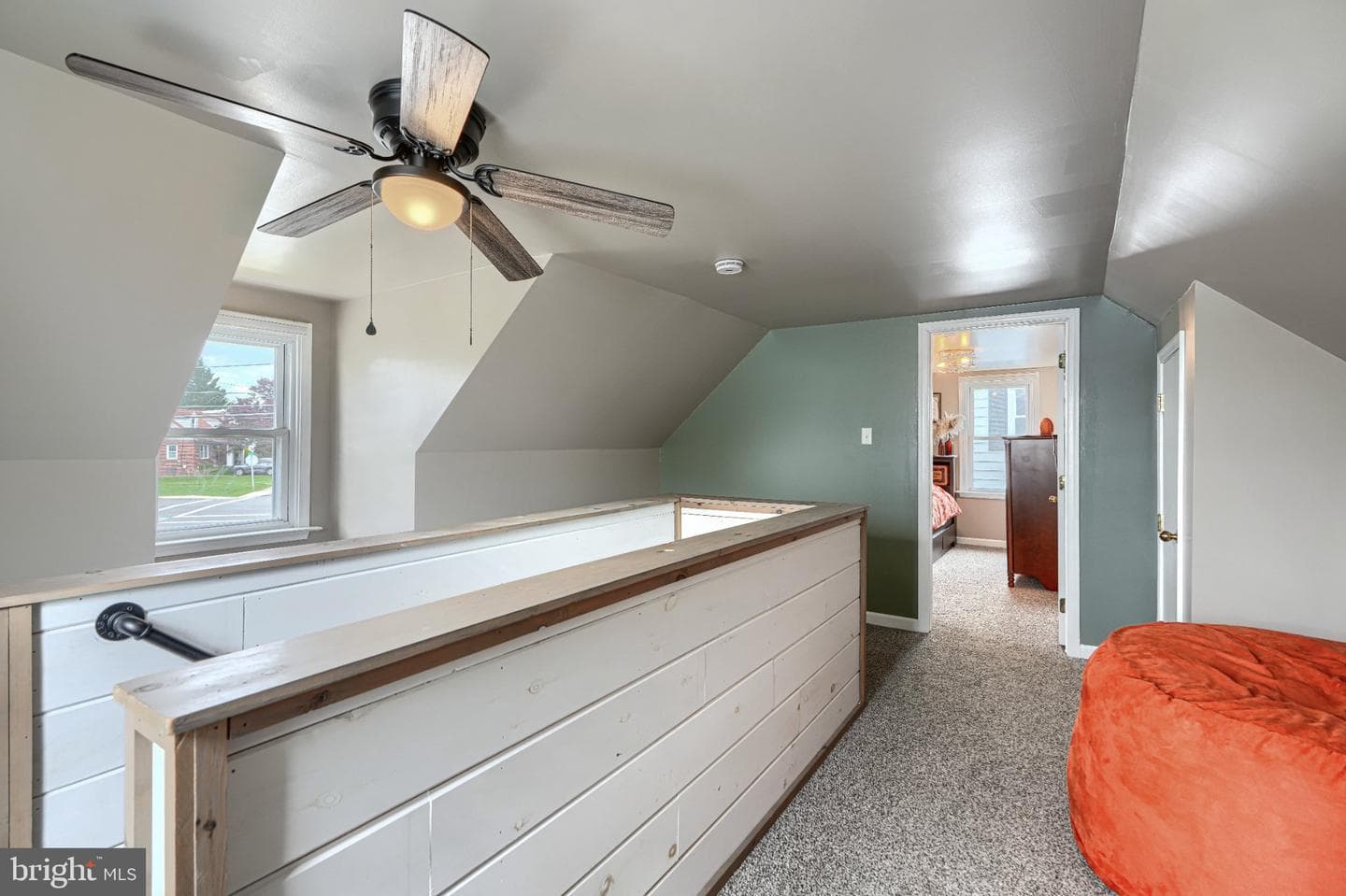 110 W Pearl Street photo 20