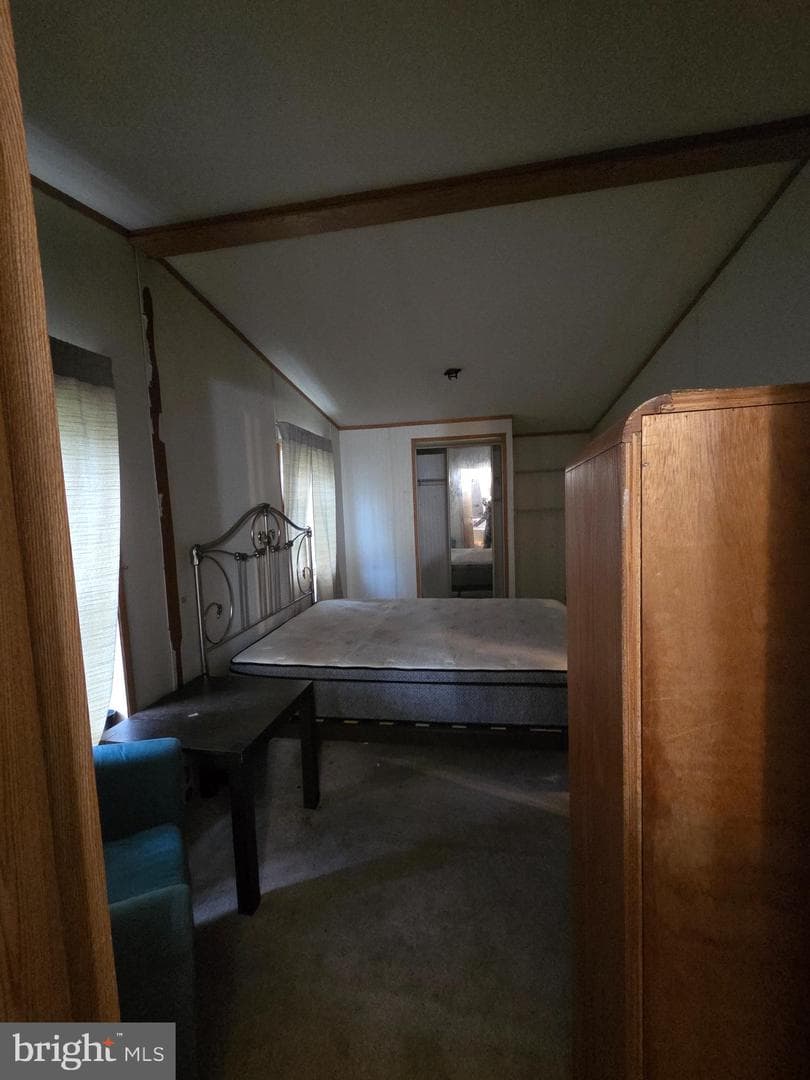 8 East Circle Drive photo 6