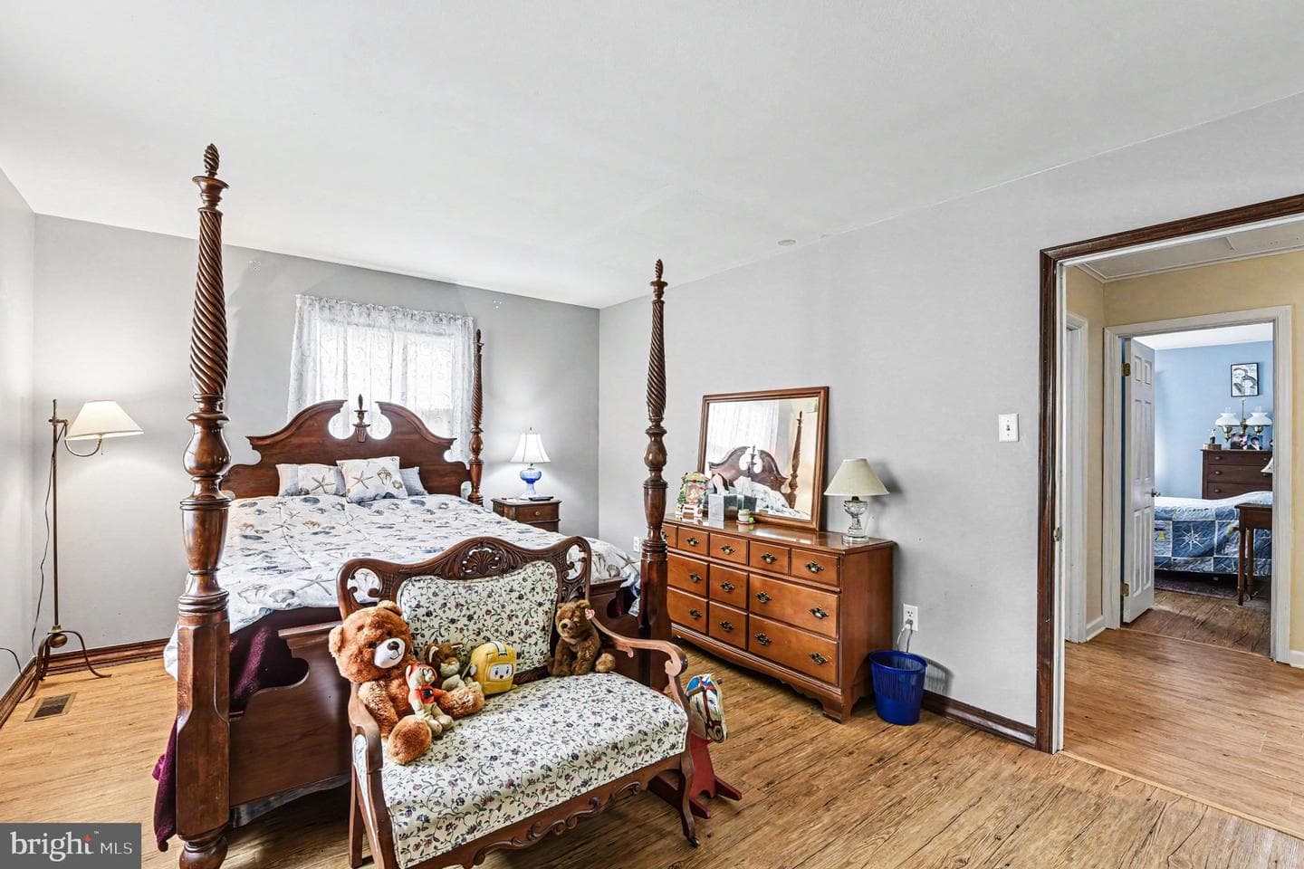 52 Arden Road photo 12