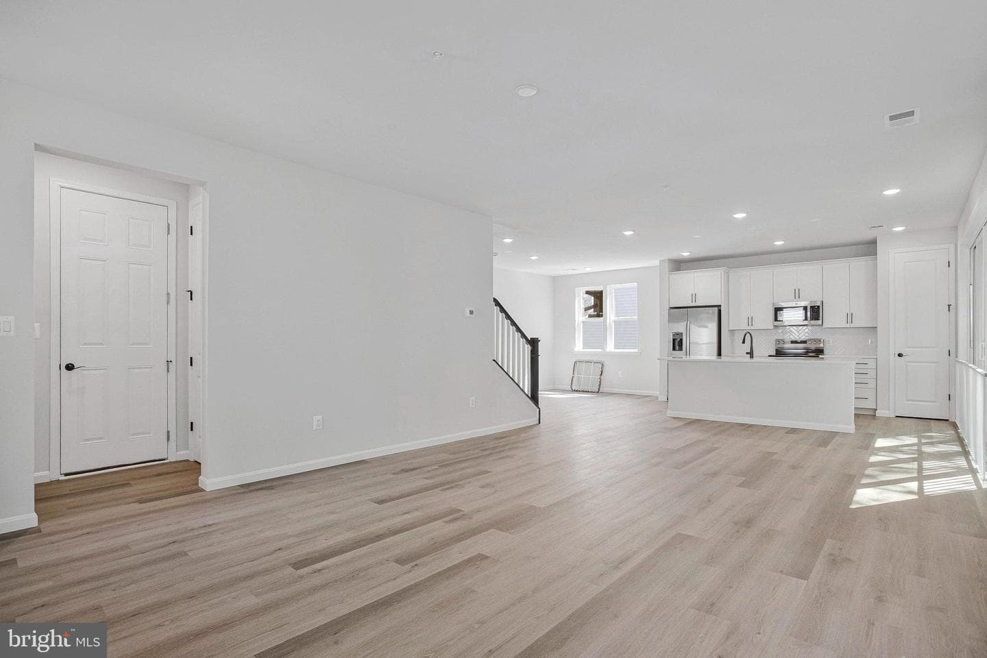 96 Catalpa Drive photo 19