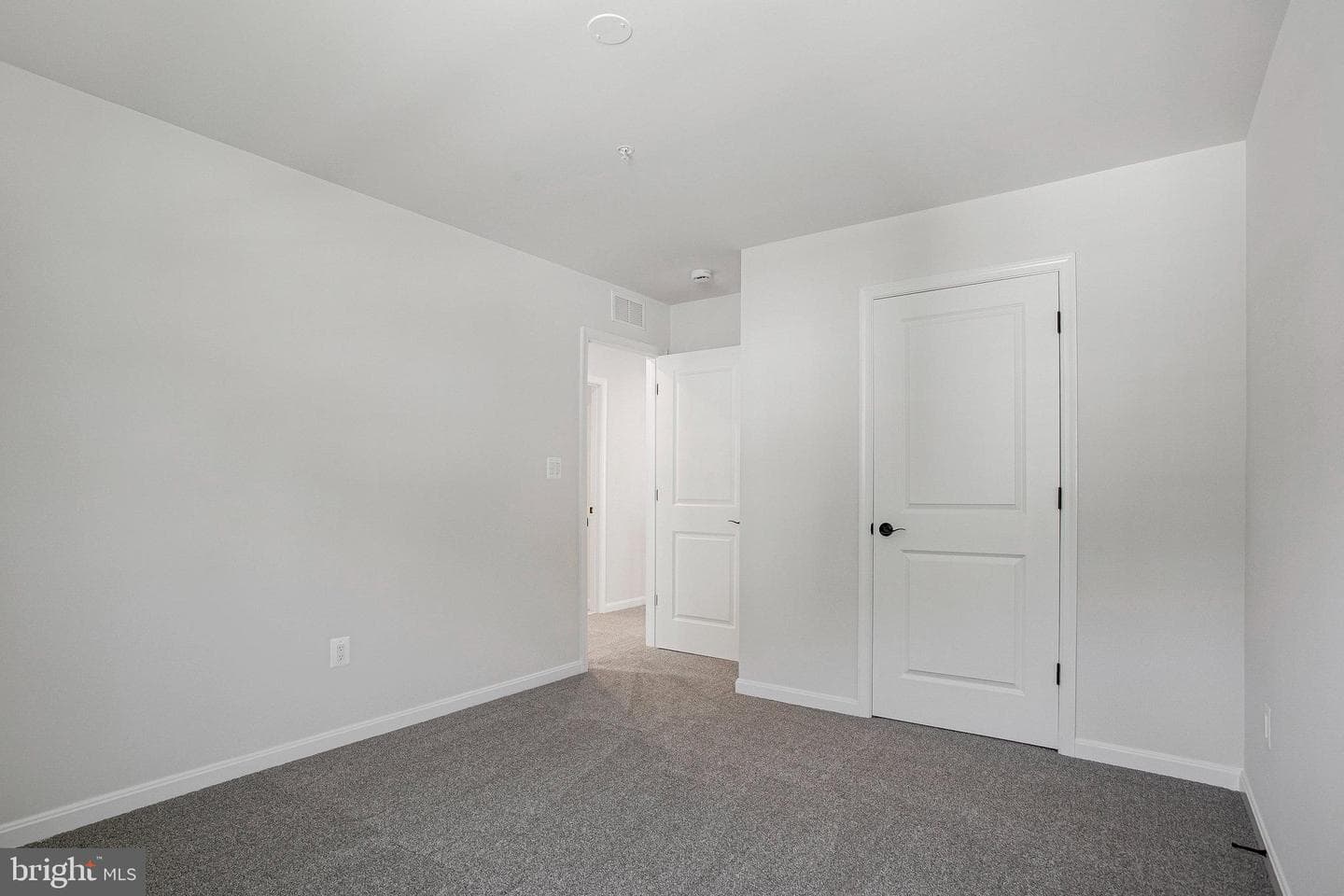96 Catalpa Drive photo 36