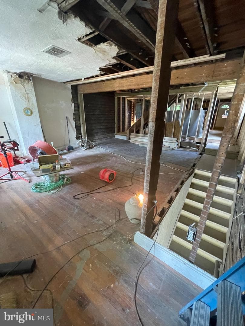 36 N Main Street photo 5