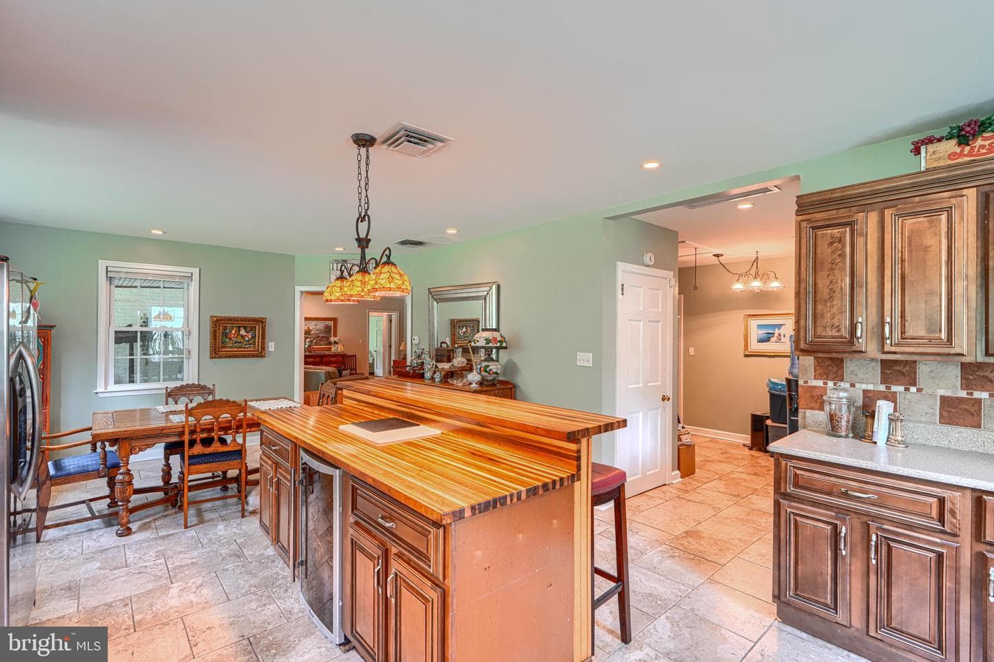199 Riverside Drive photo 16