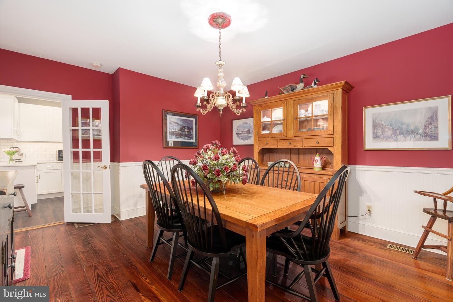 246 Biddle Street photo 19