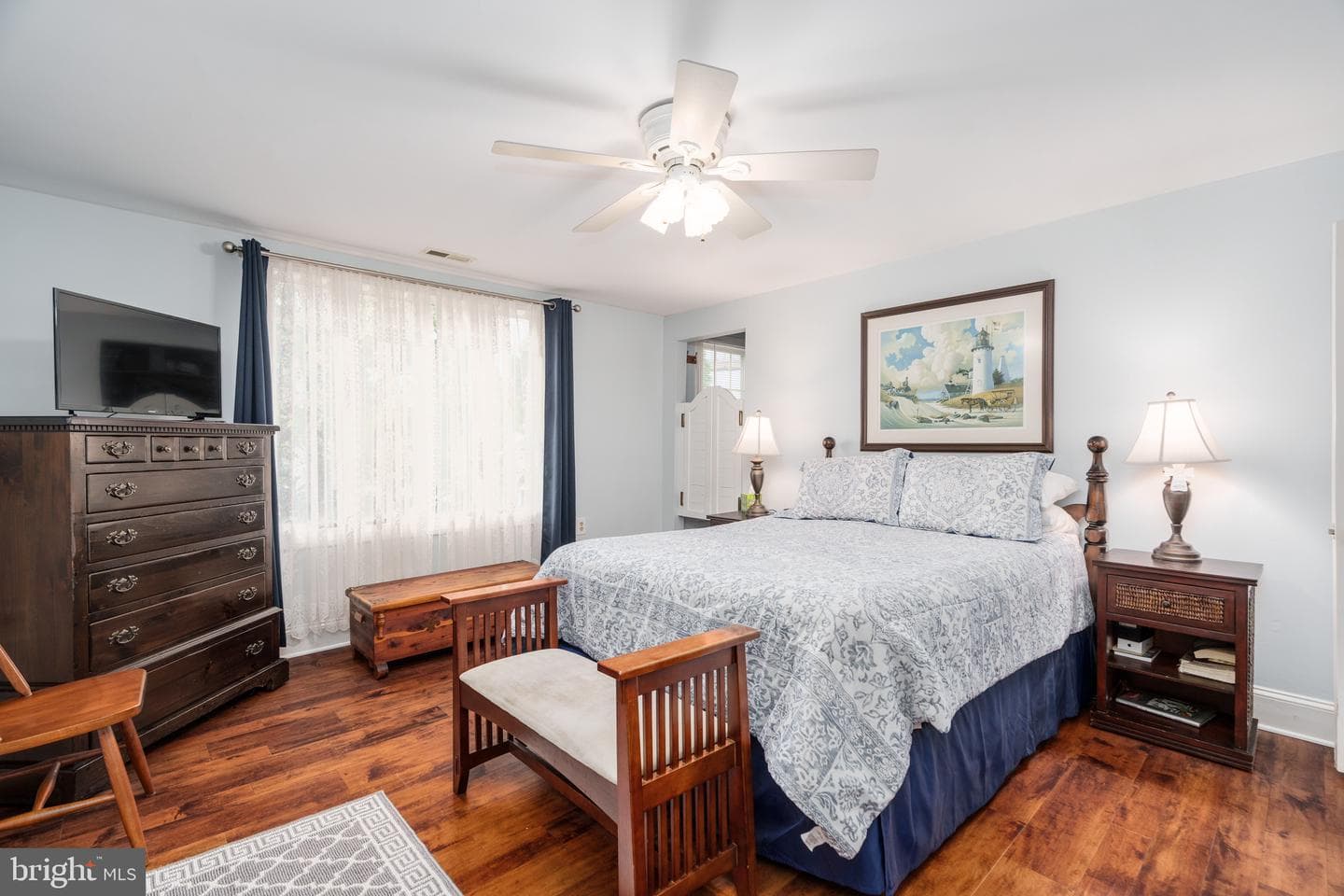 246 Biddle Street photo 25