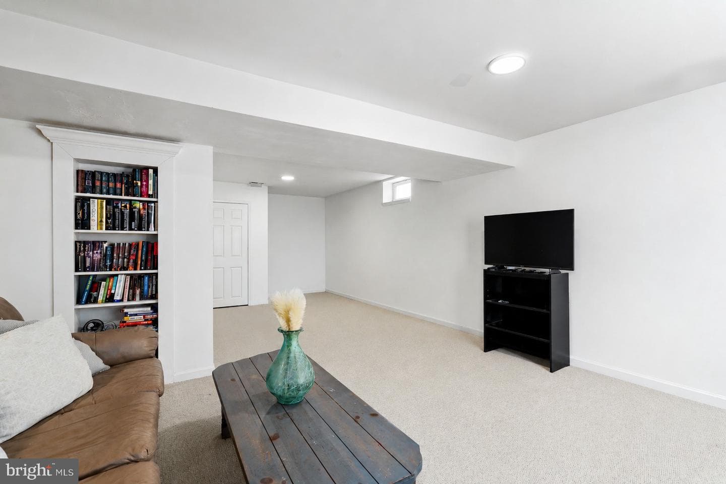 109 Flintstone Drive photo 25