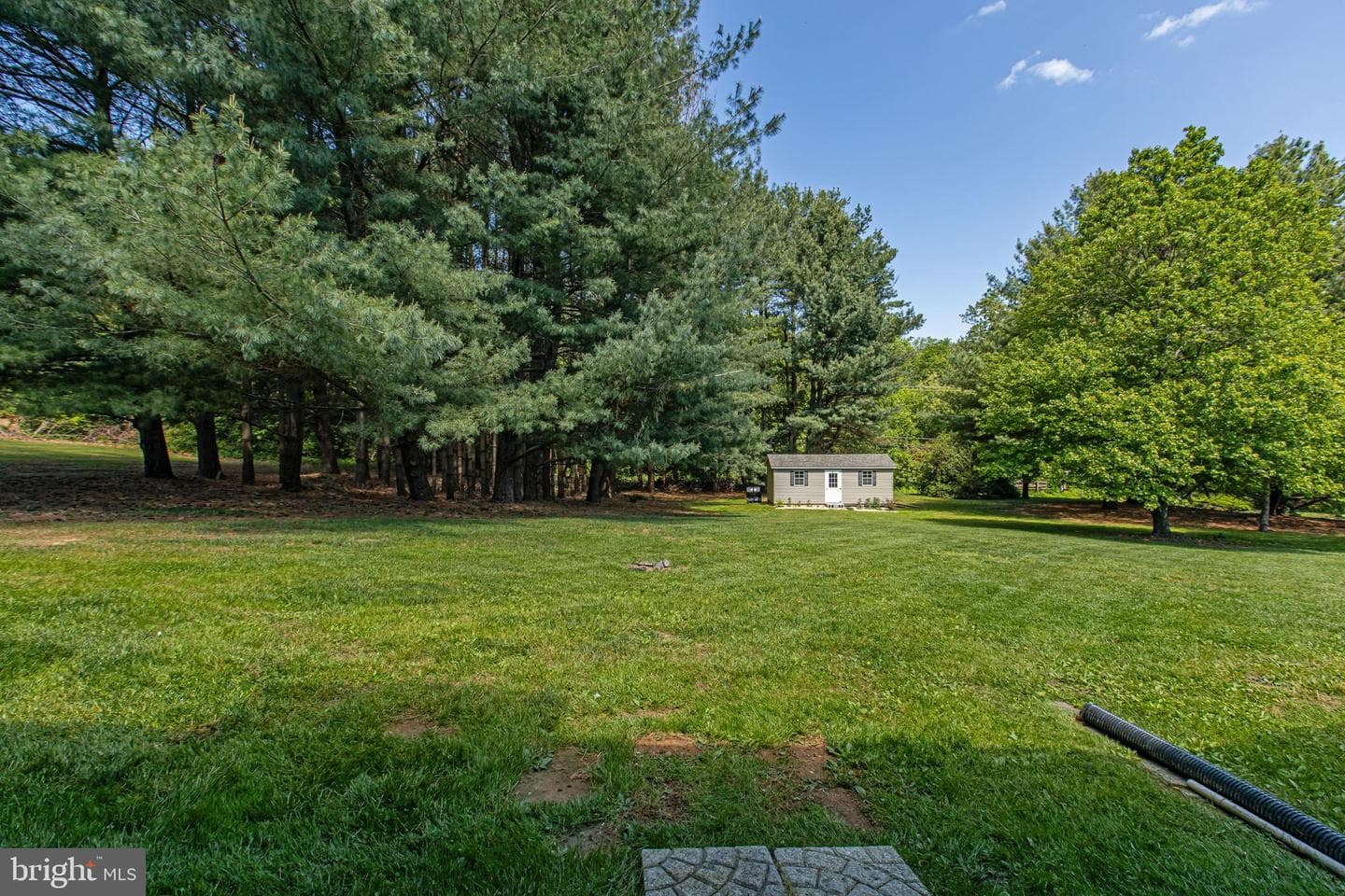 7 Cynthia Court photo 42