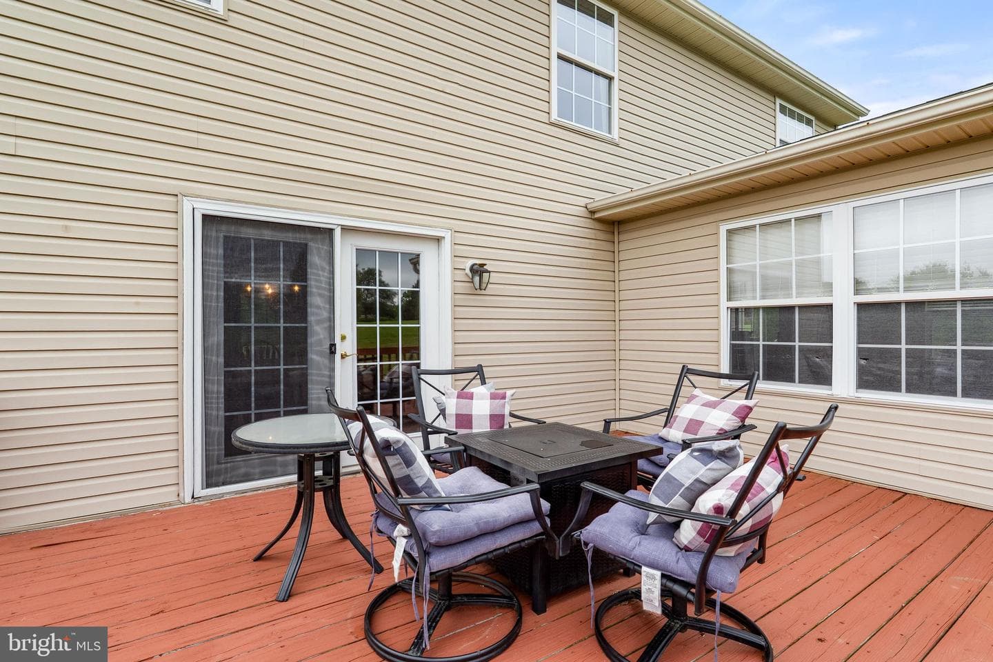 146 Manchester Drive photo 29