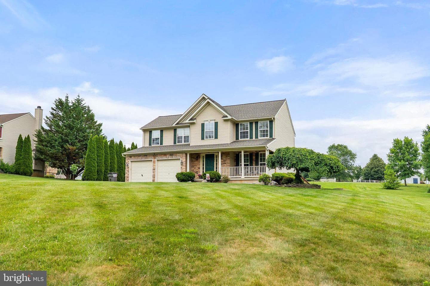 146 Manchester Drive photo 35