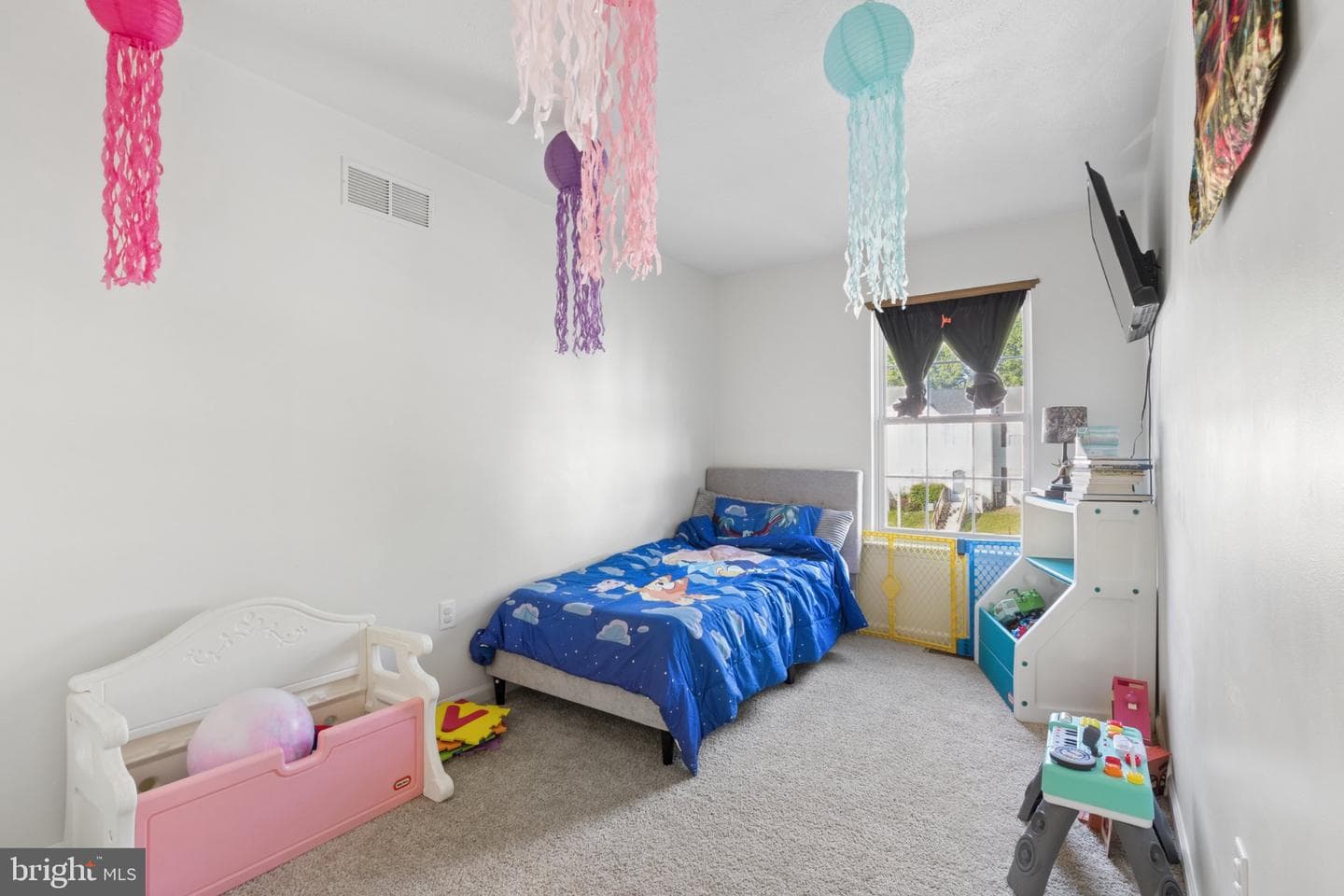 63 Sycamore Drive photo 20