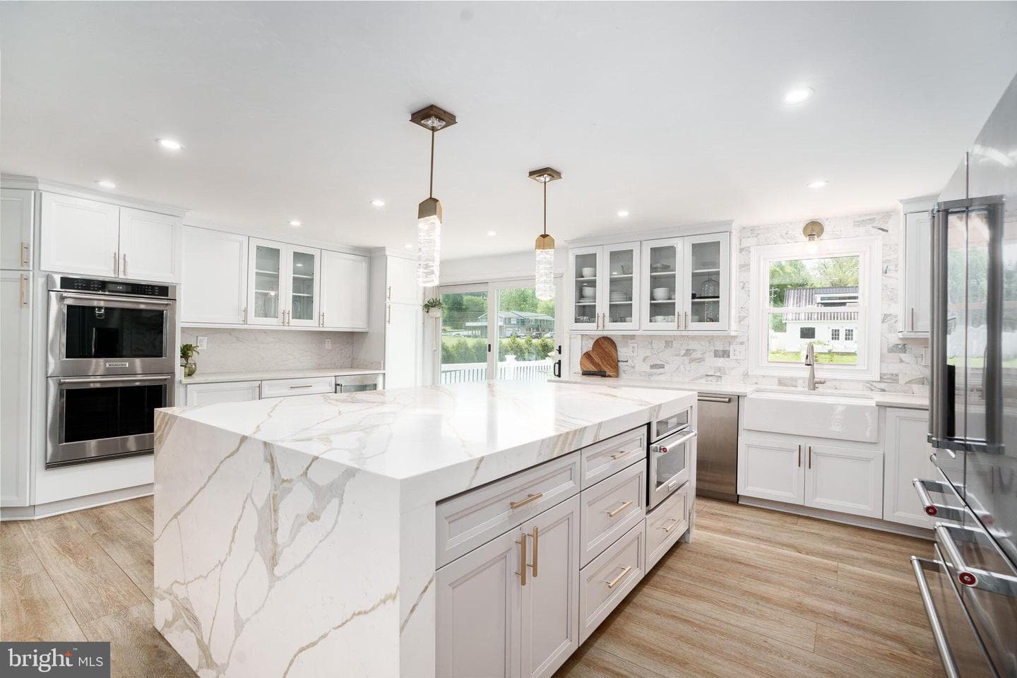 1 Highview Road photo 27