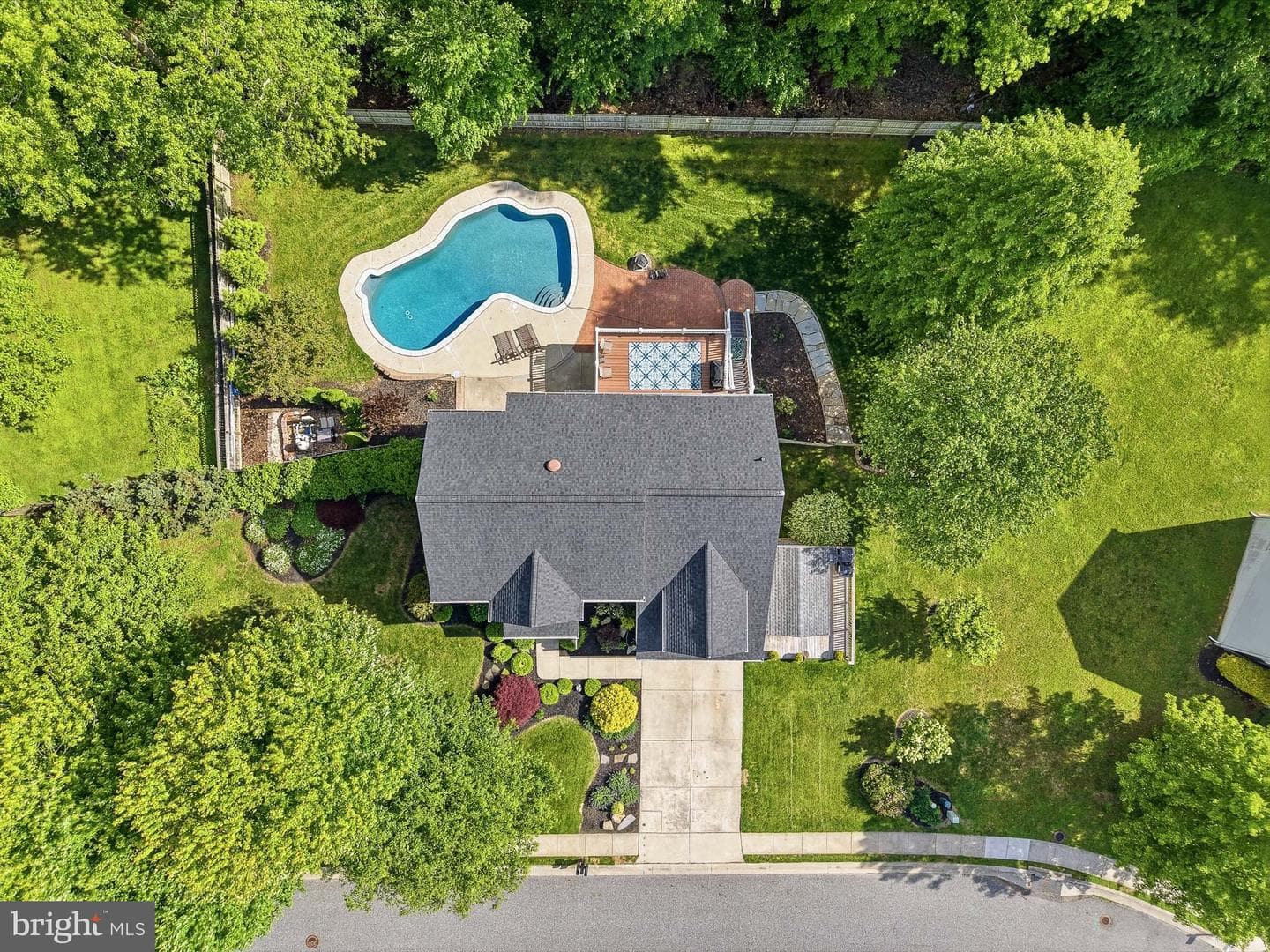 738 Concord Point Drive photo 45