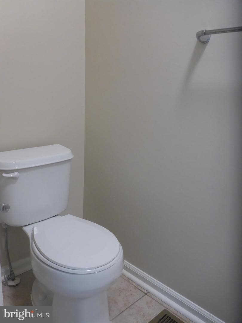 61 Sycamore Drive photo 13