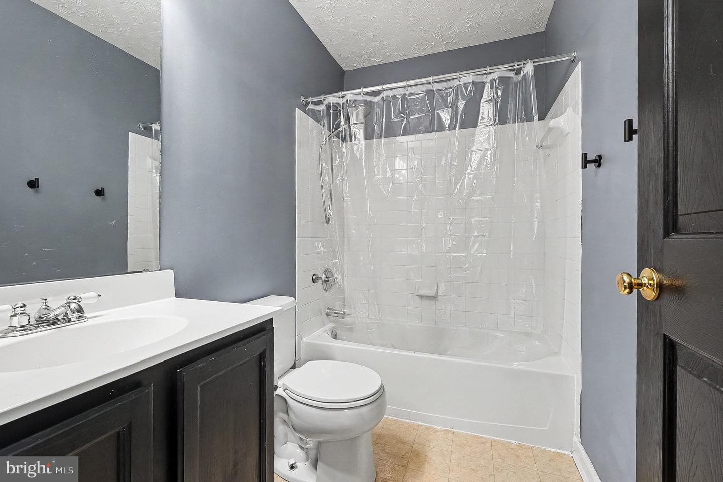 504 E Craighill Channel Drive photo 18