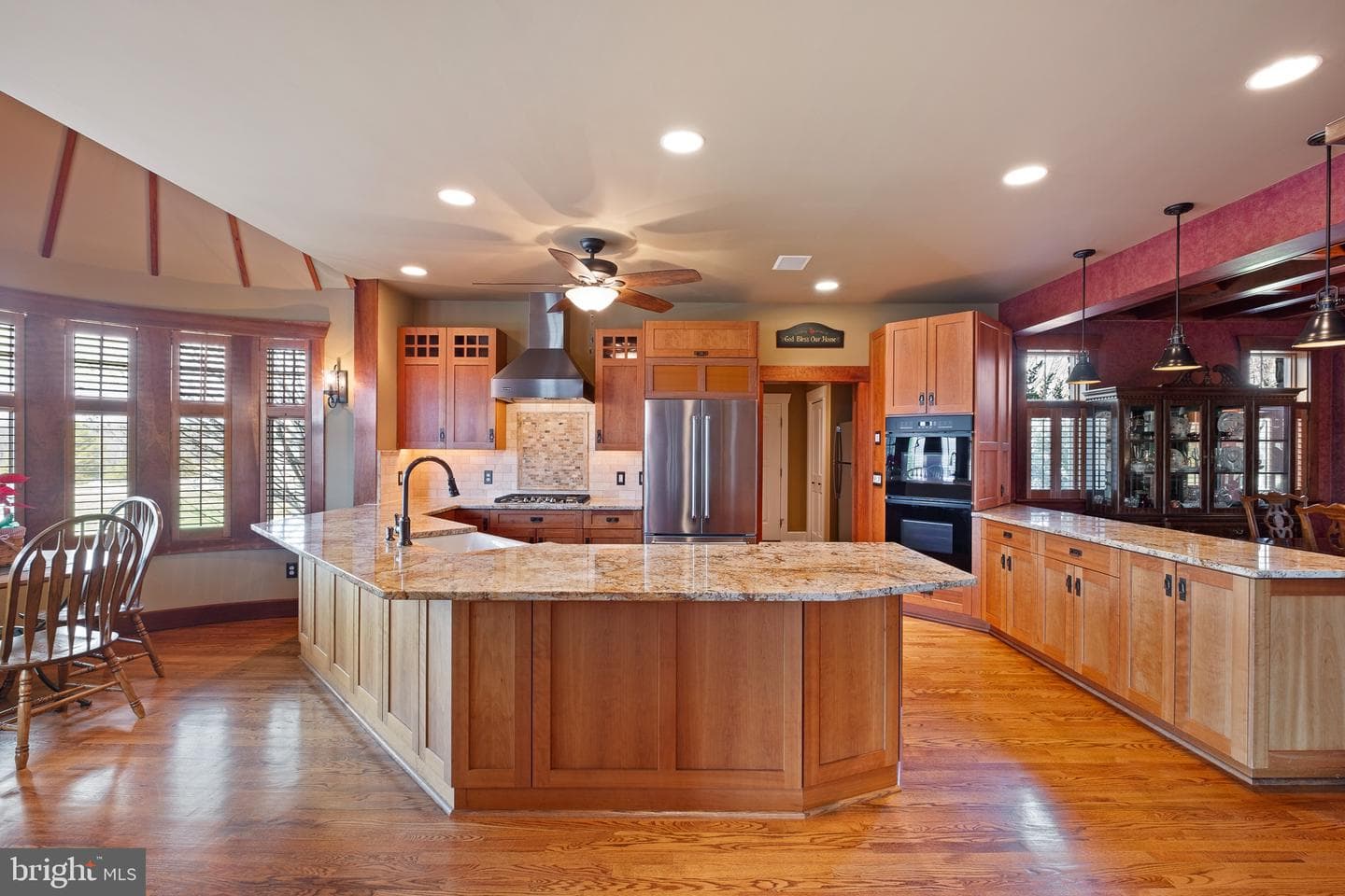 73 Scott Road photo 18