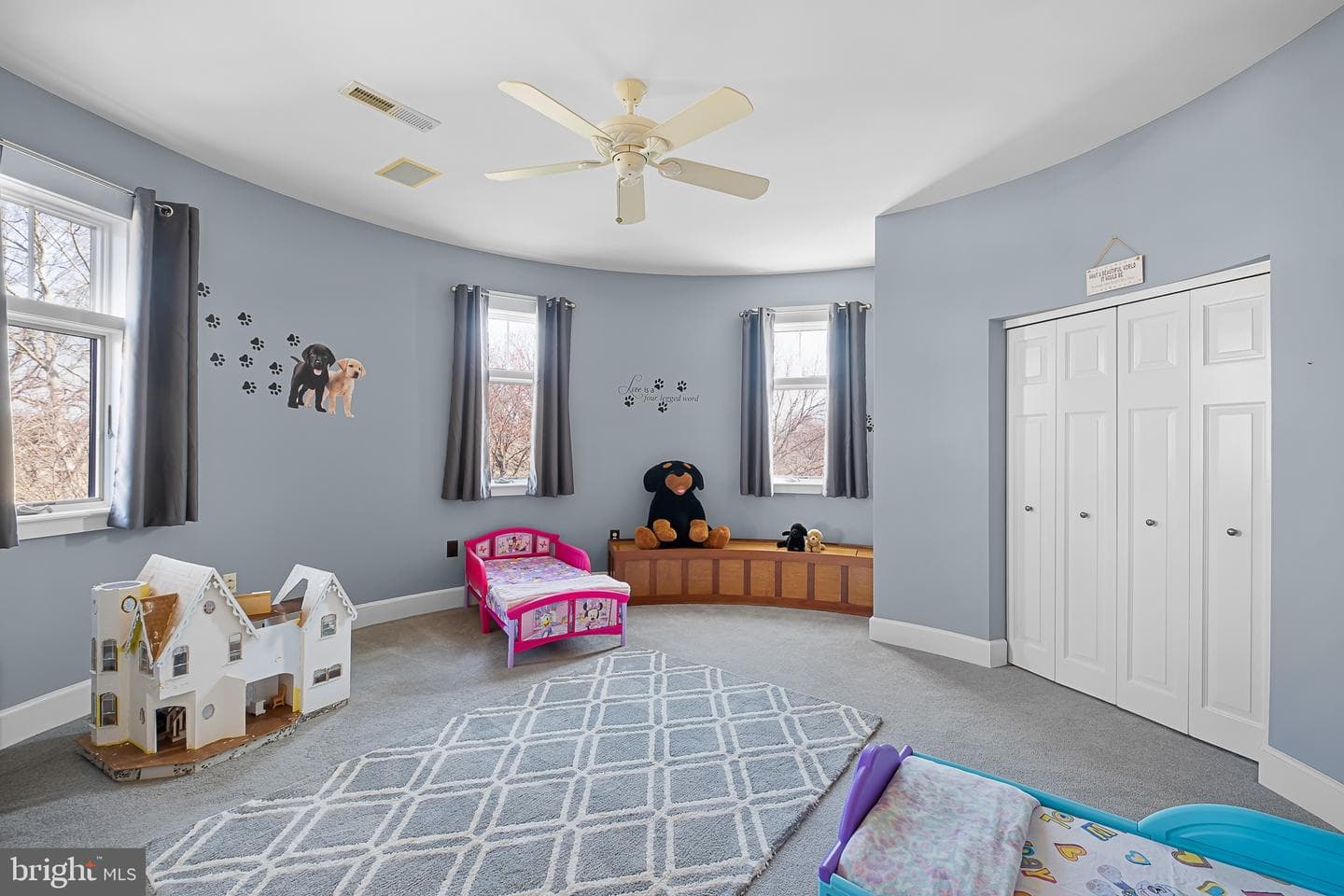 73 Scott Road photo 48