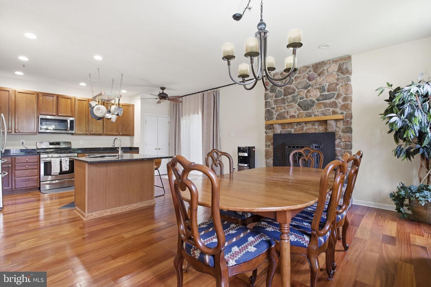 800 Rustic Court photo 12