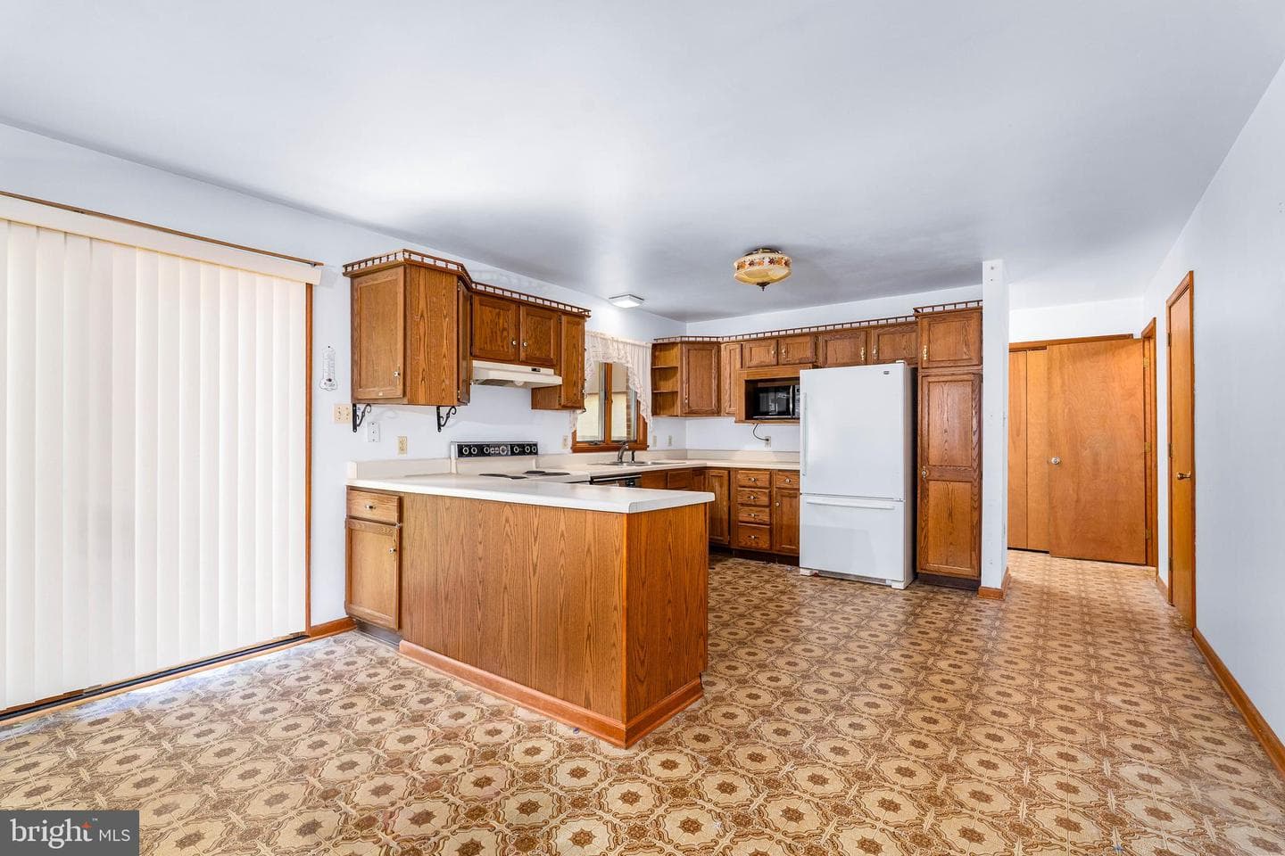 4793 Telegraph Road photo 13
