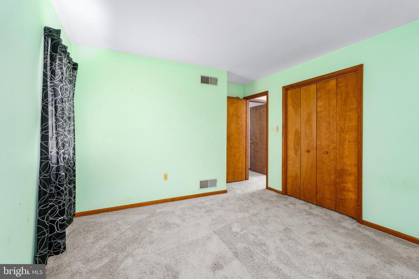 4793 Telegraph Road photo 25