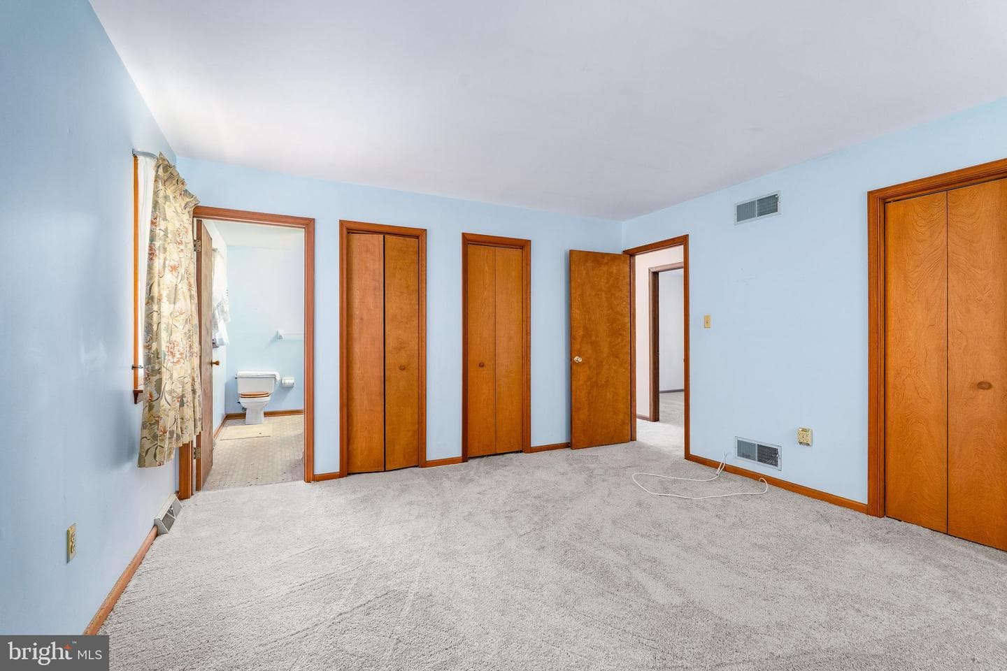4793 Telegraph Road photo 27