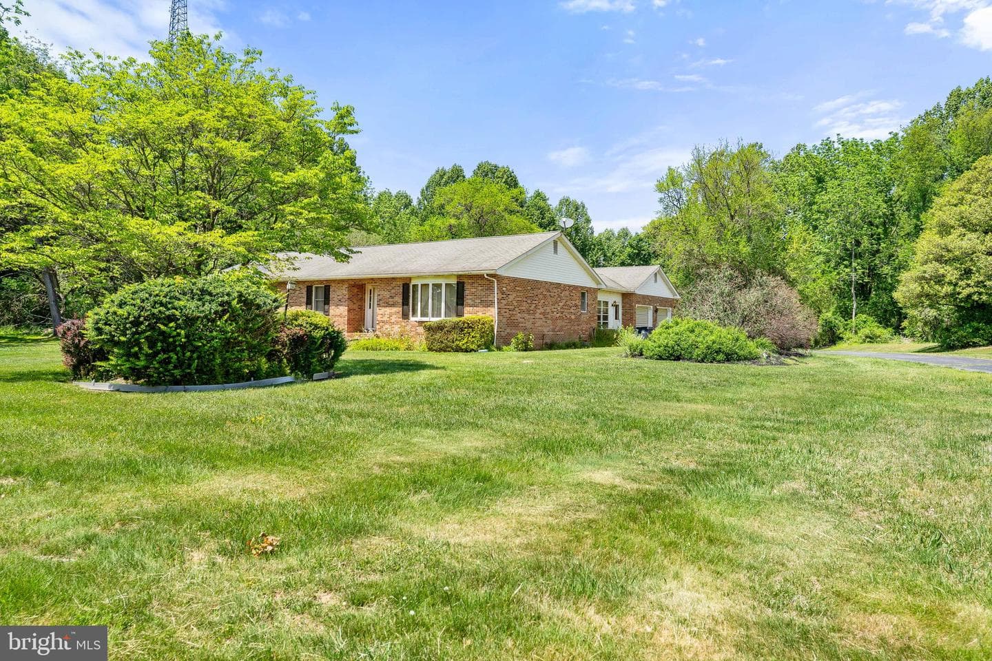 4793 Telegraph Road photo 8