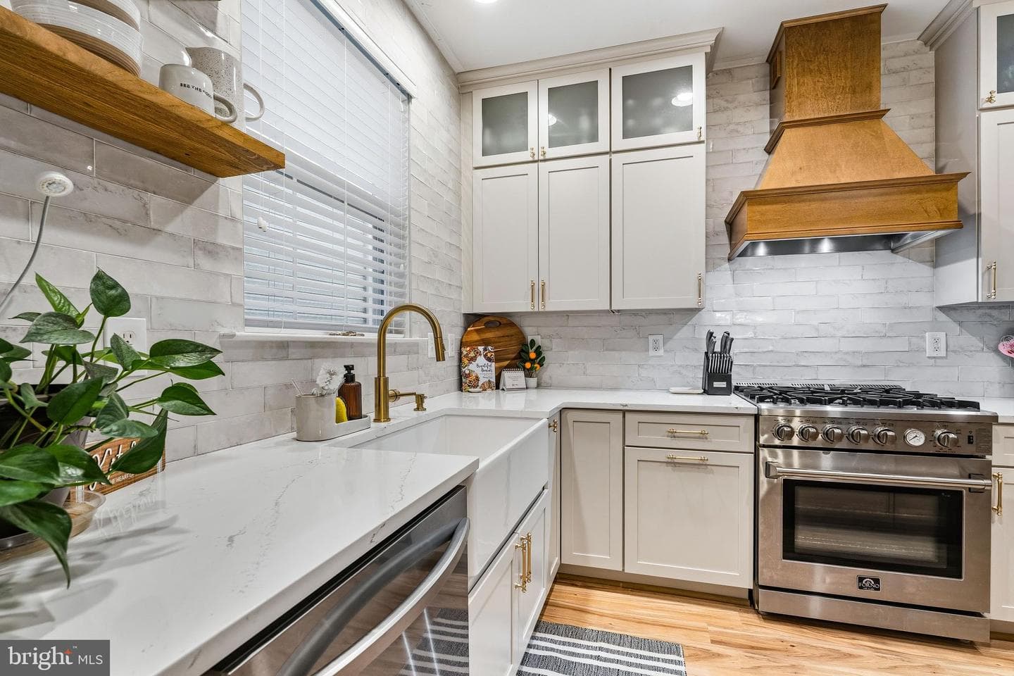 209 Stewart Road photo 15