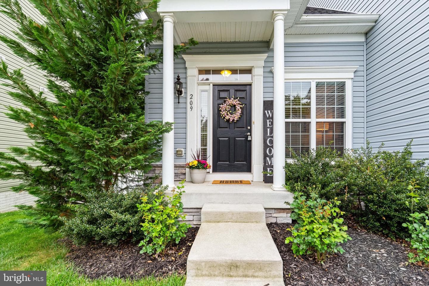 209 Stewart Road photo 4