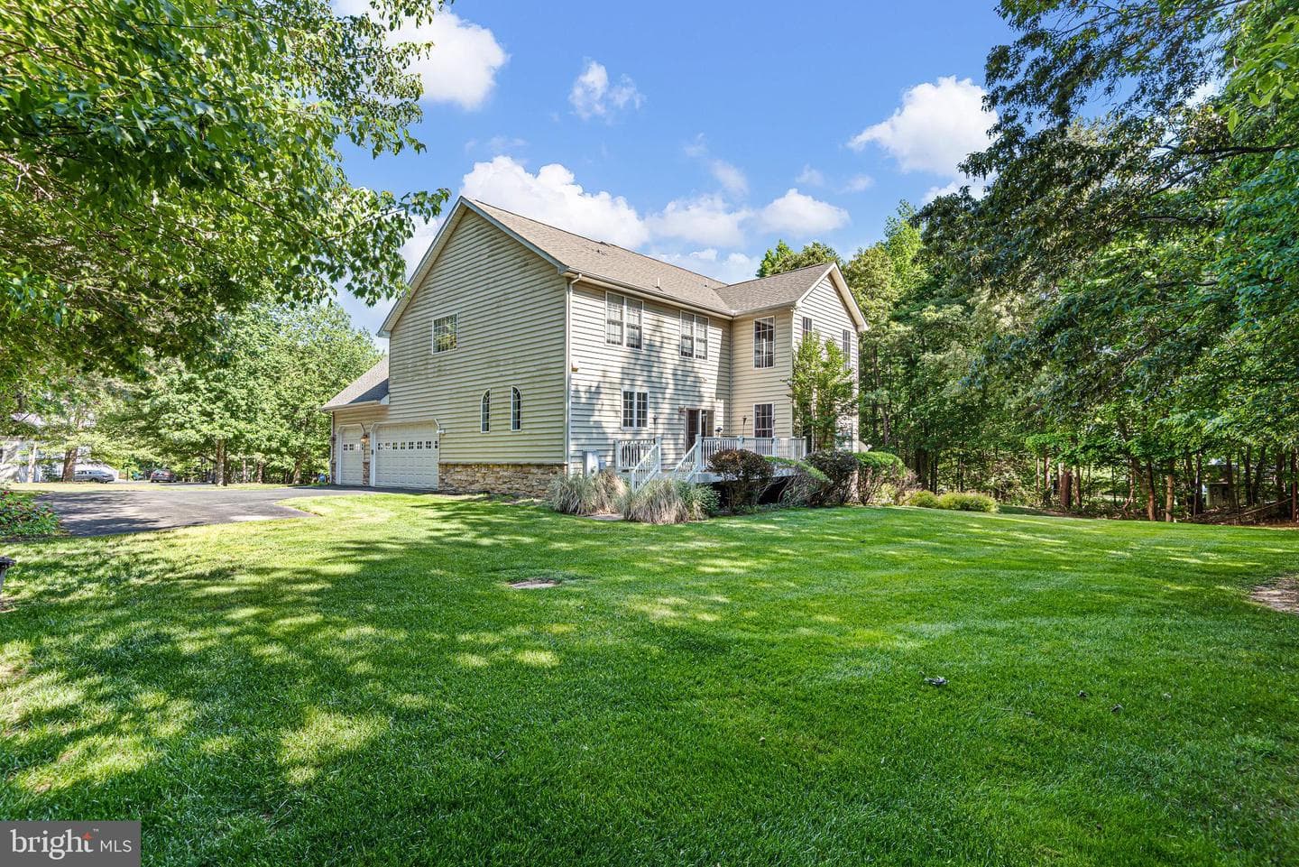 233 Woodholme Way photo 54