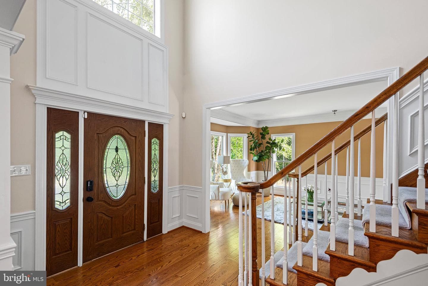 233 Woodholme Way photo 6