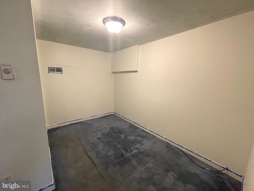 253 Courtney Drive photo 20