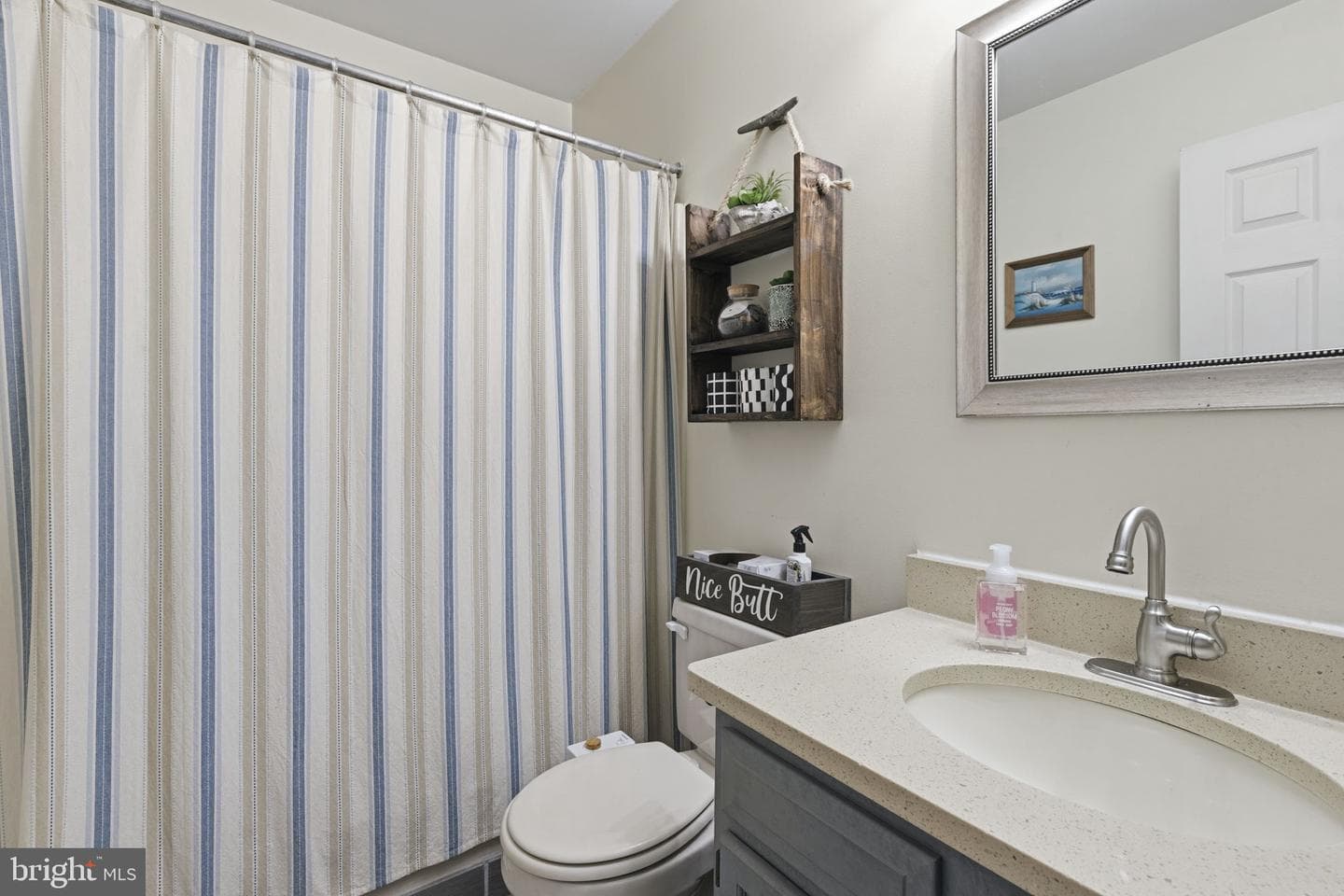 6 Kings Ct photo 22