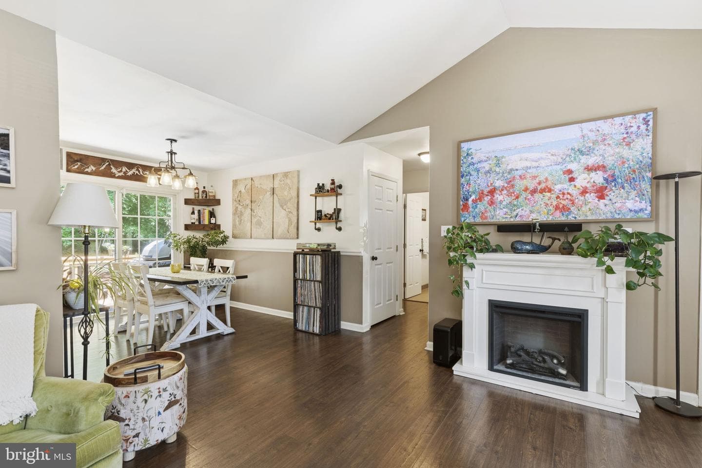 6 Kings Ct photo 5