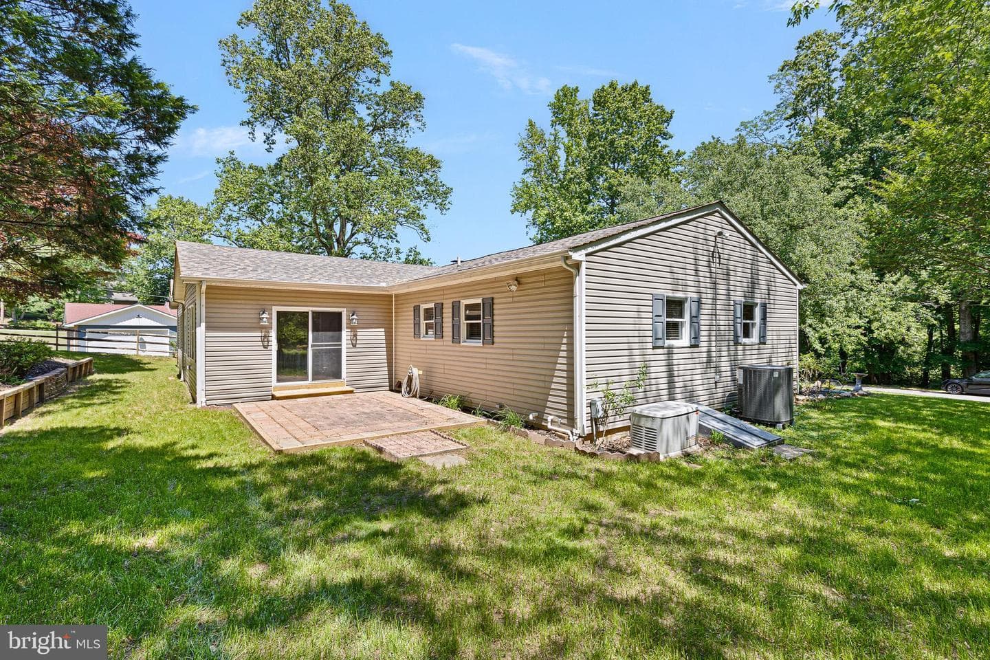 19 Pine Lane photo 35