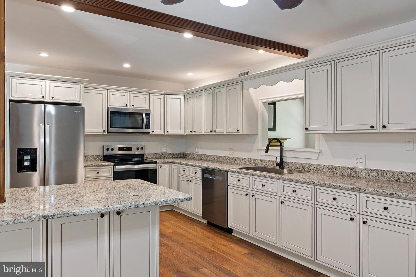 19 Pine Lane photo 9