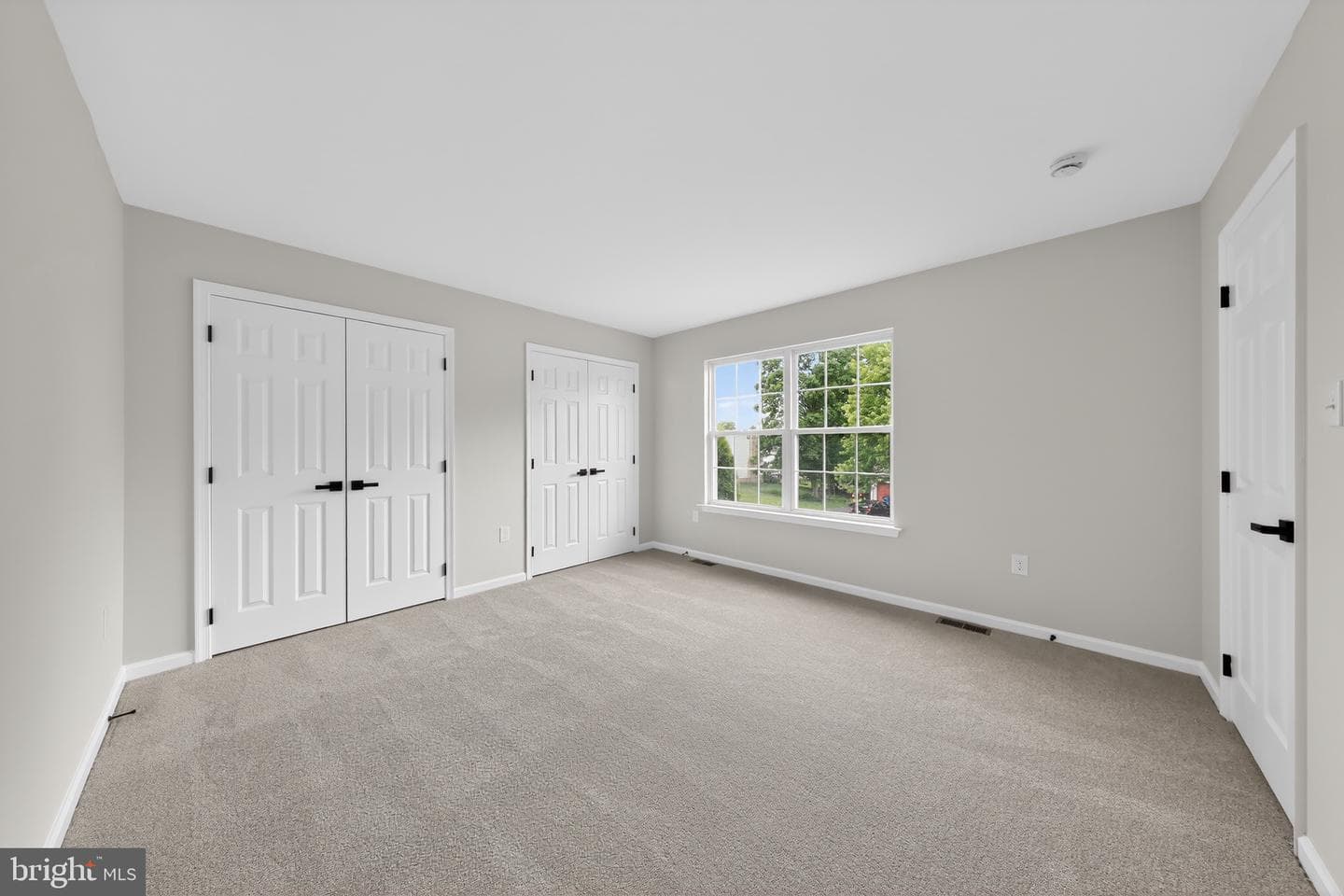 112 Liberty Lane photo 15