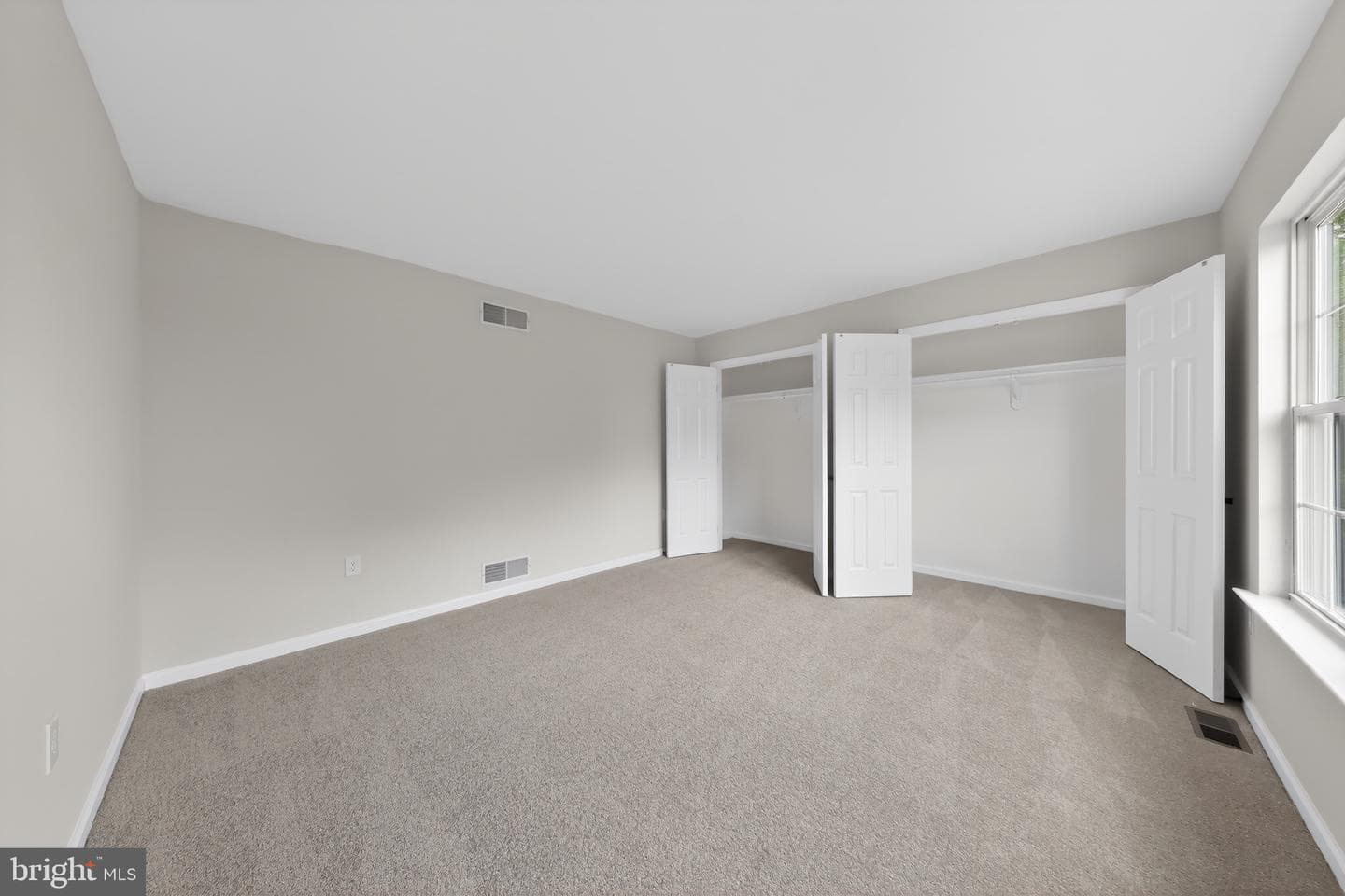 112 Liberty Lane photo 20