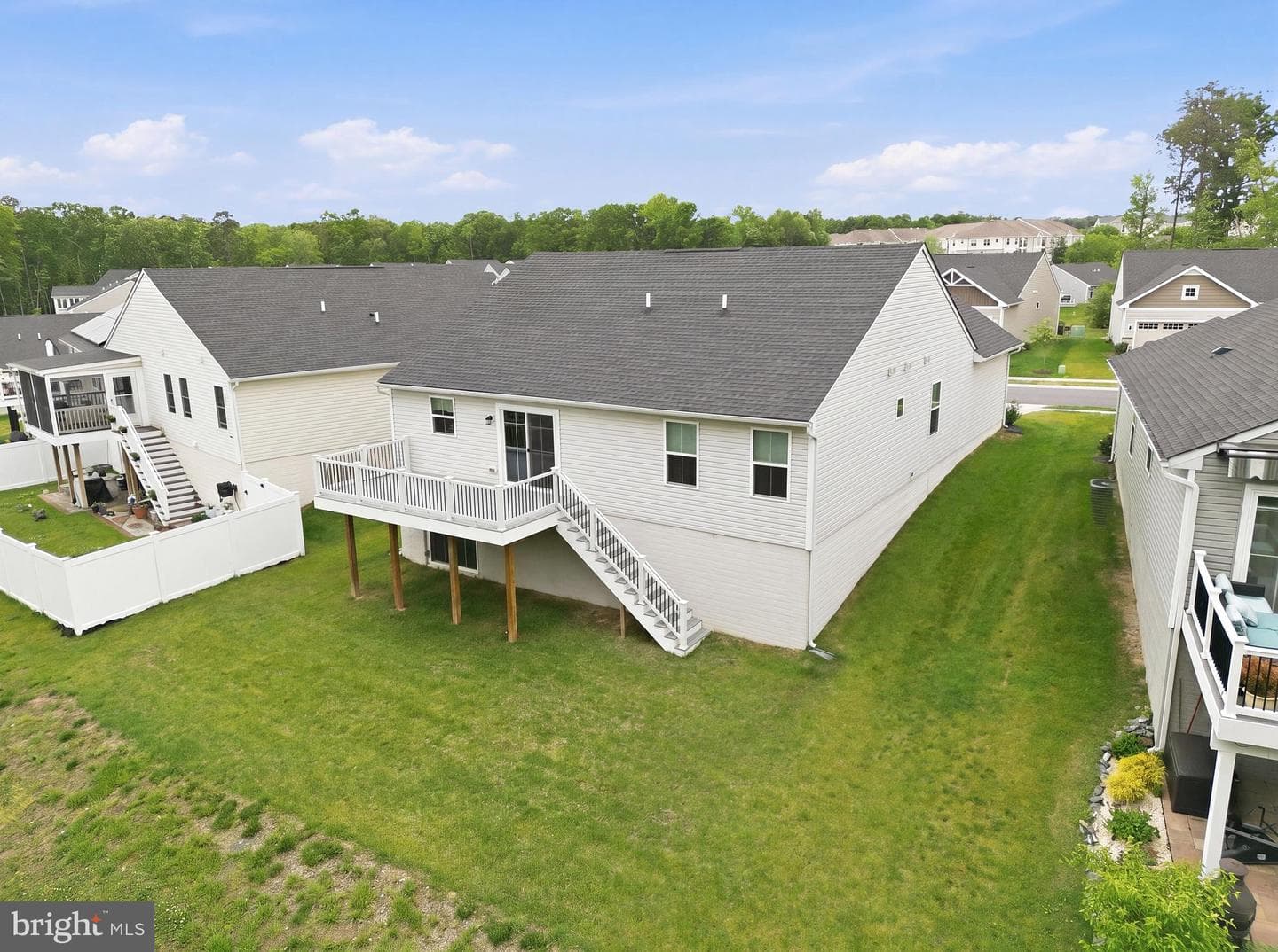 369 E Calvert Crossing photo 29