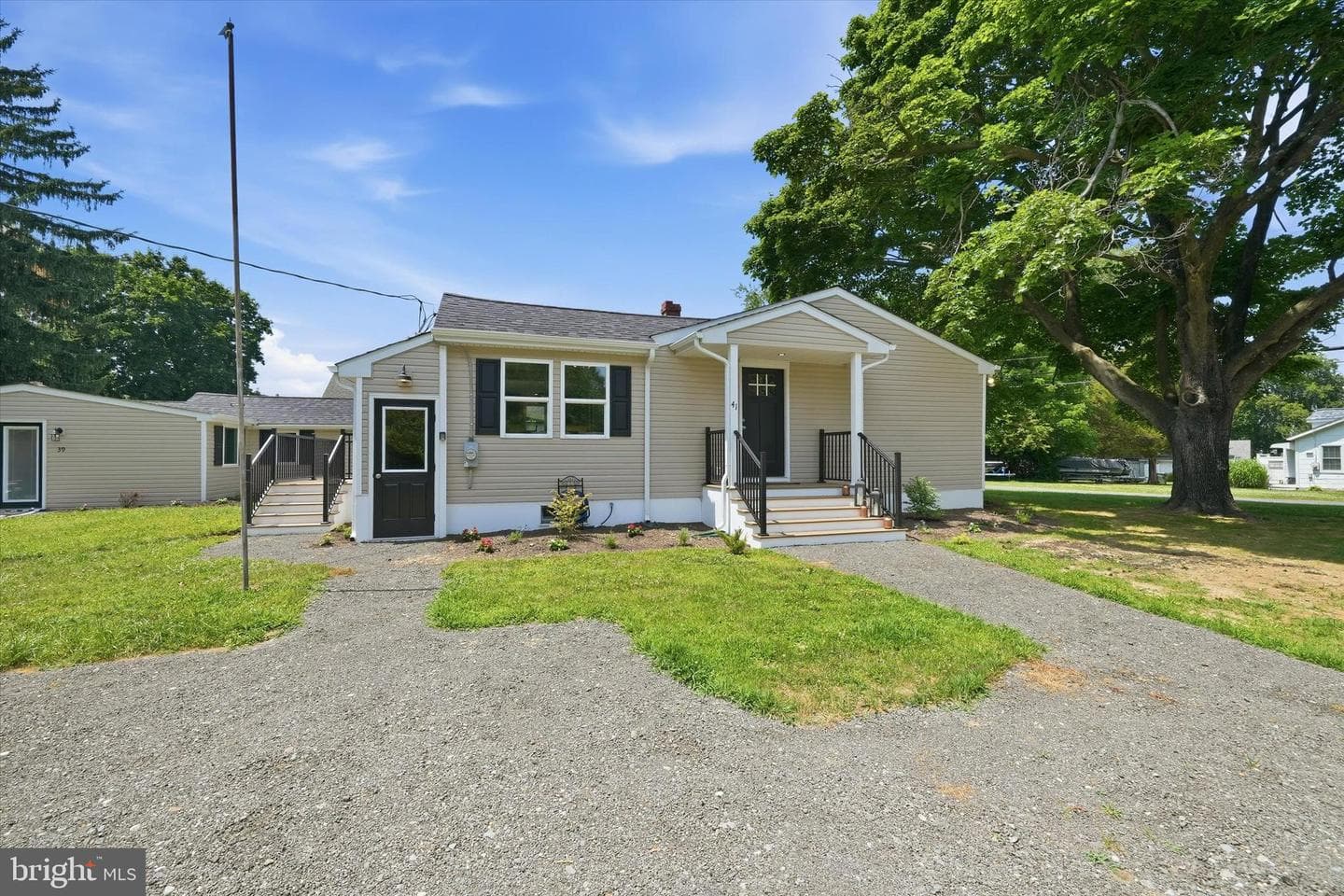 41 Beachview Avenue photo 37