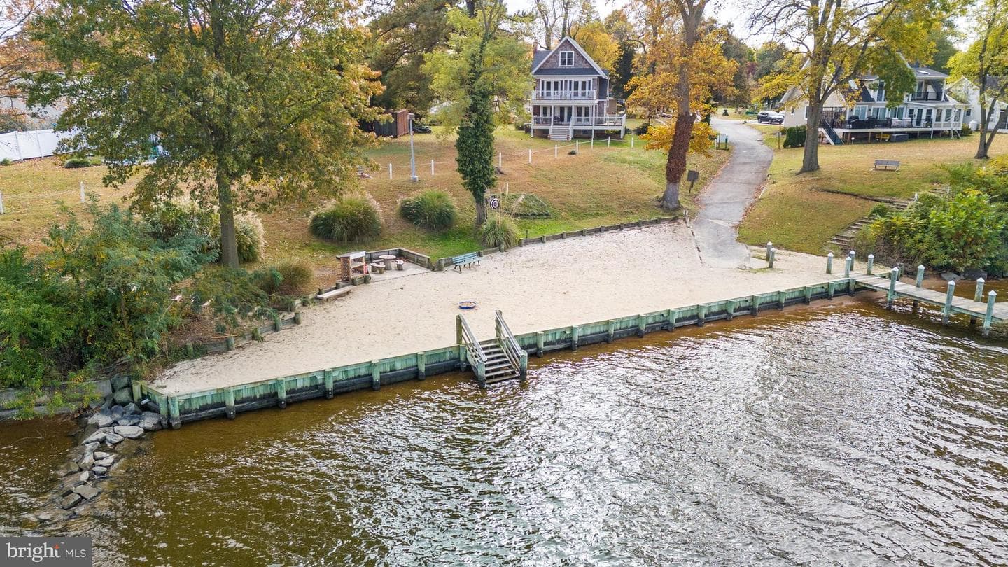 41 Beachview Avenue photo 4