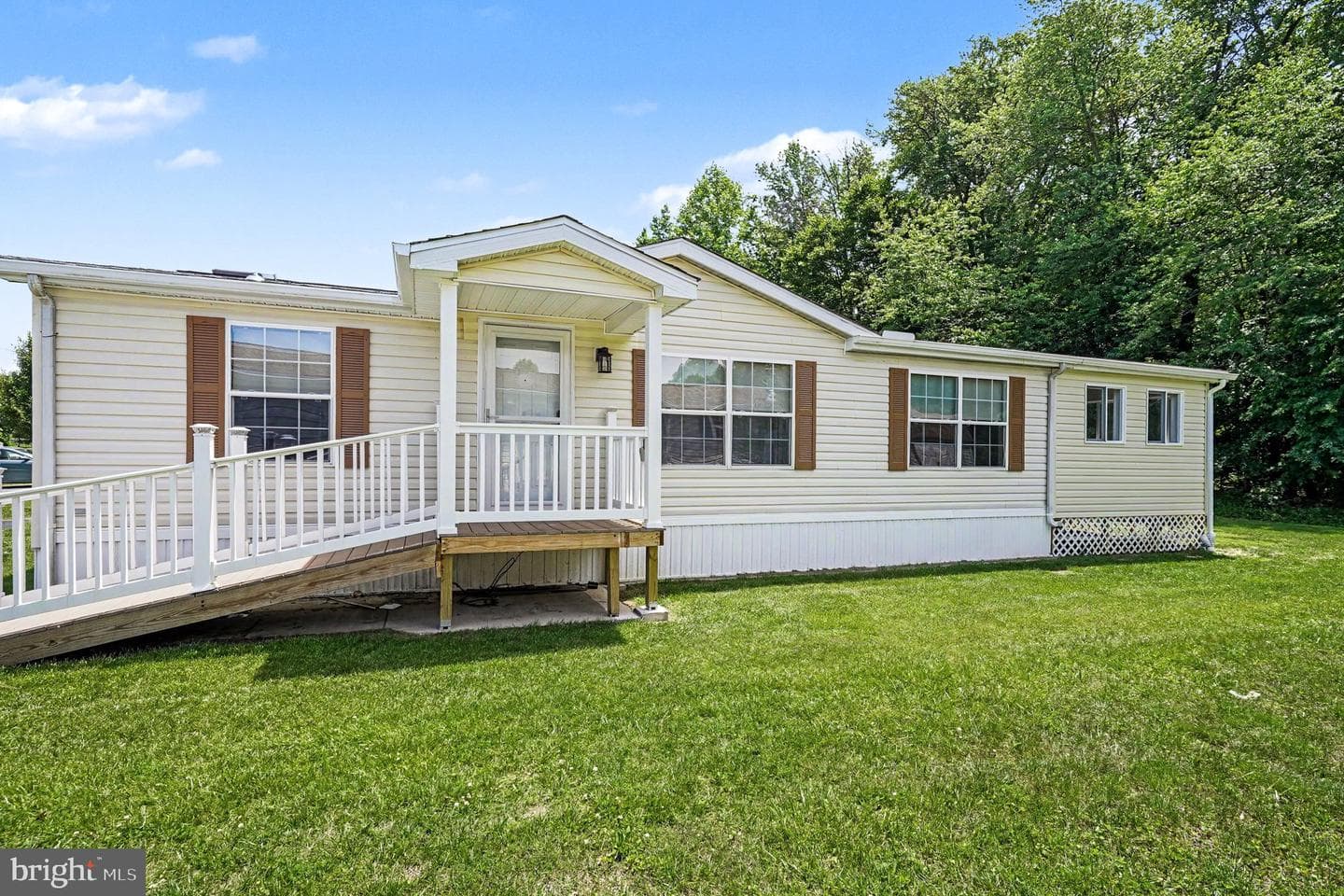 226 Woods Way