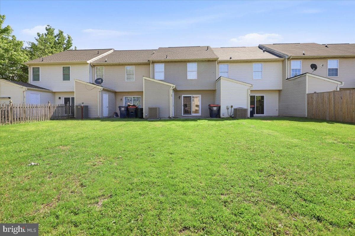 39 Chartwell Court photo 31