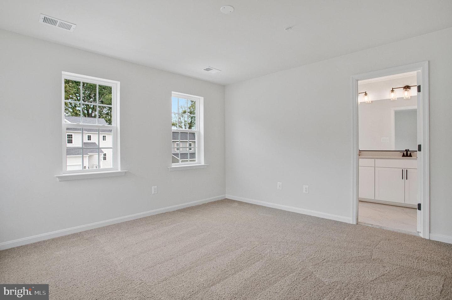 104 Catalpa Drive photo 20