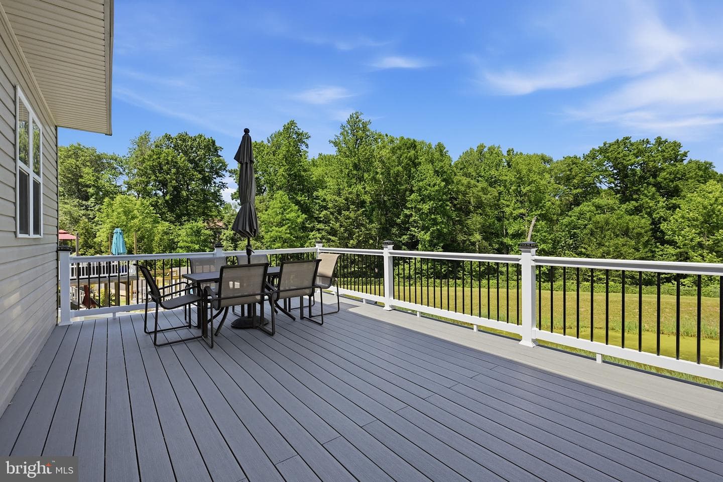 146 Flintstone Drive photo 10