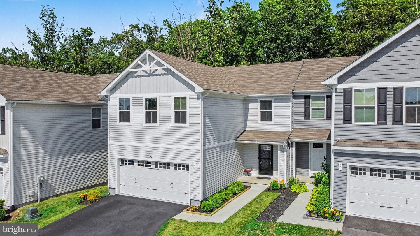 35 Juniper Circle photo 1