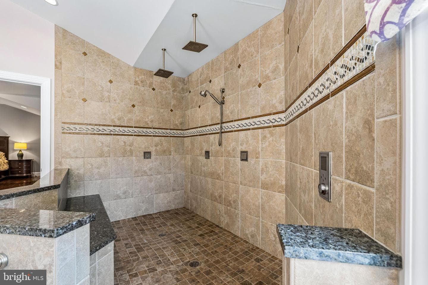 36 Appleton Road photo 31
